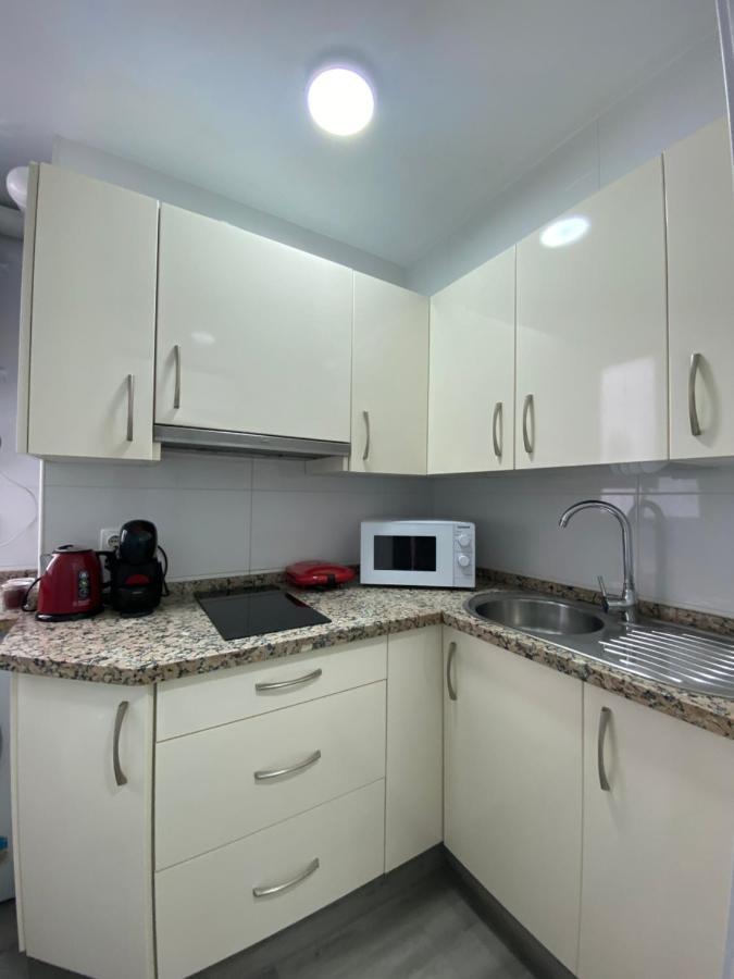 Piso Junto Al Hospital Macarena Apartamento Sevilha Exterior foto