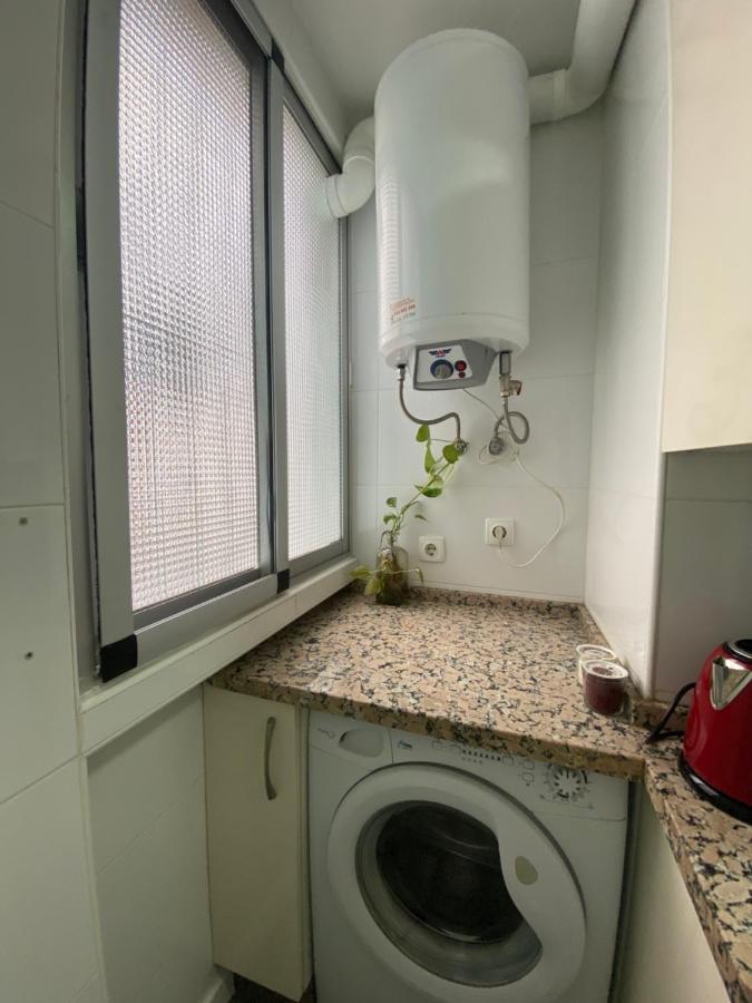 Piso Junto Al Hospital Macarena Apartamento Sevilha Exterior foto