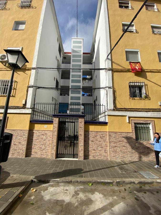 Piso Junto Al Hospital Macarena Apartamento Sevilha Exterior foto